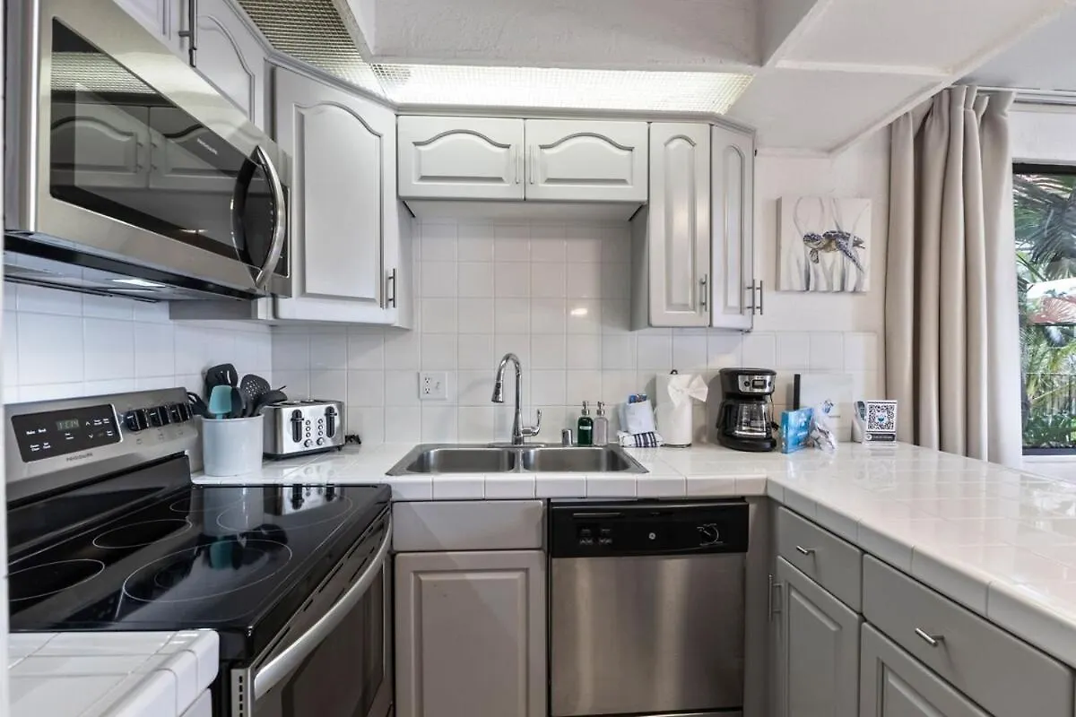 Apartament Papakea K301- Oceanview 1 Bedroom Coastal Resort Condo Lahaina